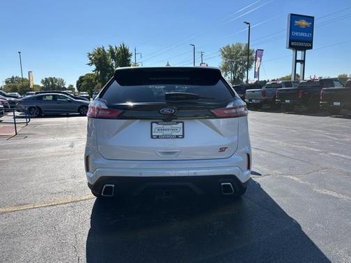 2019 Ford Edge ST