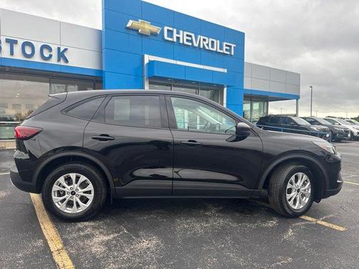 Black Metallic 2025 Ford Escape Active