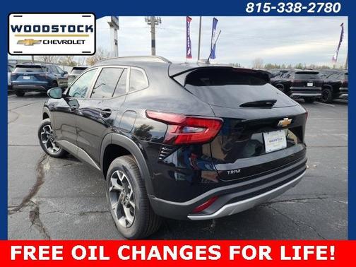 2025 Chevrolet Trax LT