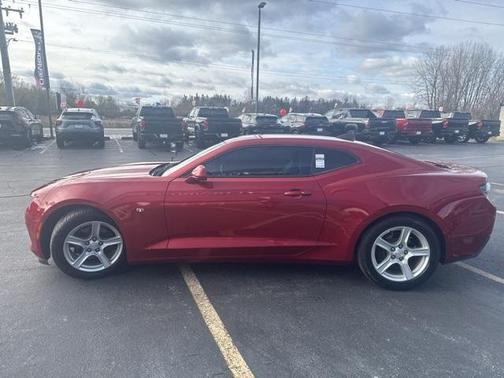 2017 Chevrolet Camaro 1LT
