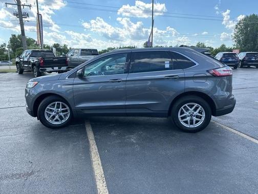 2021 Ford Edge SEL