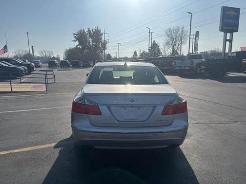 2010 Hyundai Genesis 4.6