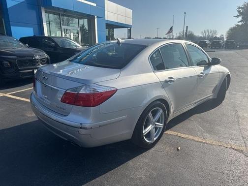 2010 Hyundai Genesis 4.6