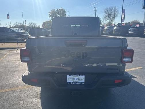 2021 Jeep Gladiator Sport