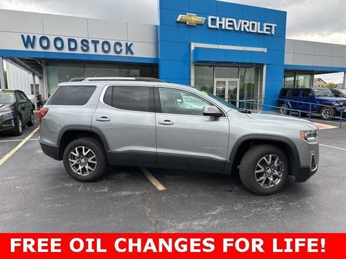 2023 GMC Acadia SLT
