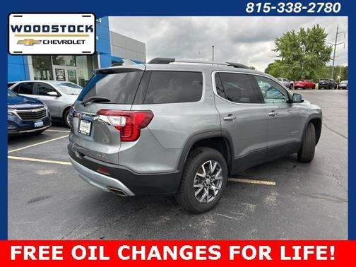 2023 GMC Acadia SLT