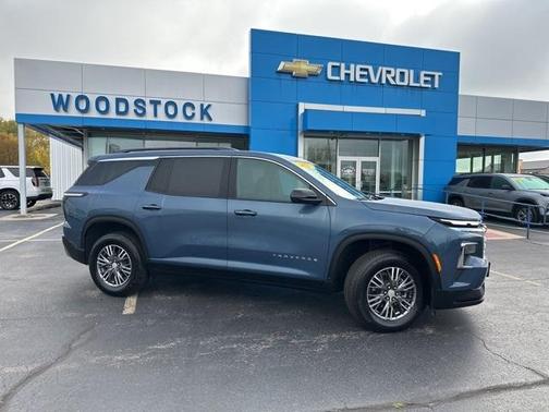 2025 Chevrolet Traverse LT