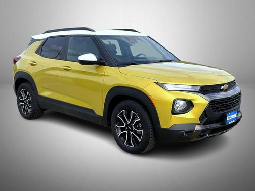 Nitro Yellow Metallic 2023 Chevrolet Trailblazer ACTIV