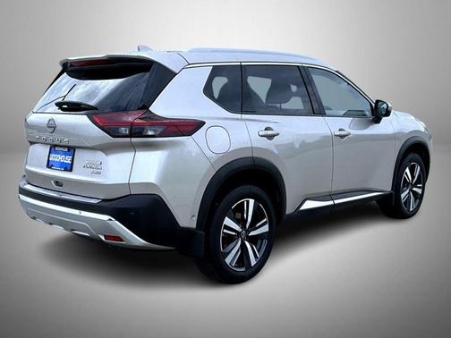 2022 Nissan Rogue Platinum