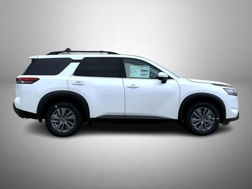 2025 Nissan Pathfinder SV 4WD
