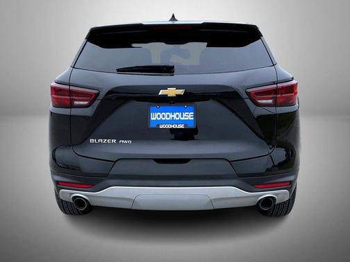 Black 2025 Chevrolet Blazer 2LT