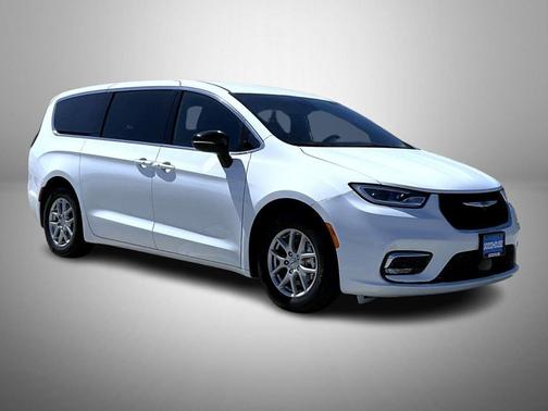 Bright White Clearcoat 2025 Chrysler Pacifica L