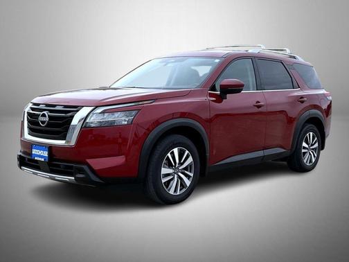 2024 Nissan Pathfinder SL 4WD