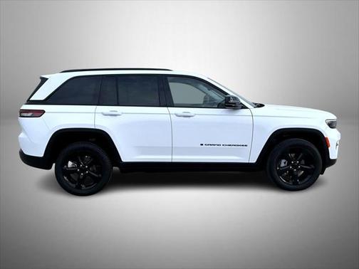 2023 Jeep Grand Cherokee Limited X
