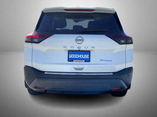 Pearl White Tricoat 2023 Nissan Rogue SV