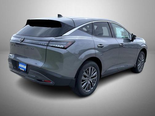 Gun Metallic 2026 Nissan Murano SL