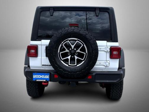 Bright White Clearcoat 2025 Jeep Wrangler Rubicon