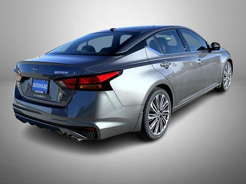 2025 Nissan Altima 2.5 SL