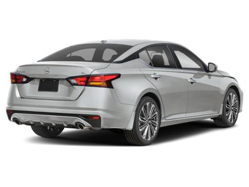 Brilliant Silver Metallic 2025 Nissan Altima 2.5 SL