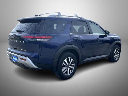 Deep Ocean Blue Pearl 2024 Nissan Pathfinder SL 4WD