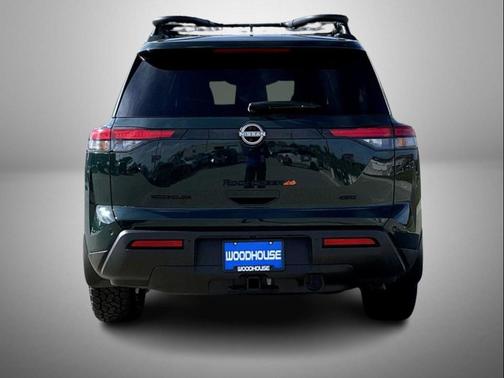 2024 Nissan Pathfinder Rock Creek 4WD