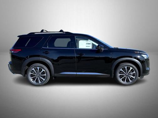 Super Black 2026 Nissan Pathfinder Platinum
