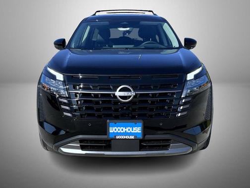 Super Black 2026 Nissan Pathfinder Platinum