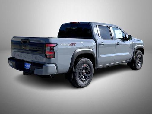 Boulder Gray Pearl 2026 Nissan Frontier PRO-4X