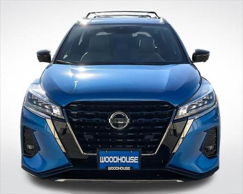2021 Nissan Kicks SR