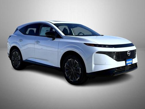 Everest White Pearl Tricoat 2026 Nissan Murano Platinum