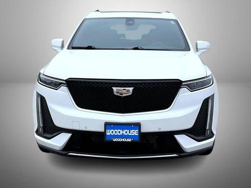 Crystal White Tricoat 2022 Cadillac XT6 Sport AWD