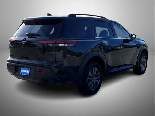 2024 Nissan Pathfinder SV 4WD