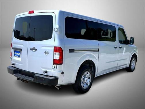 2013 Nissan NV Passenger NV3500 HD S V8