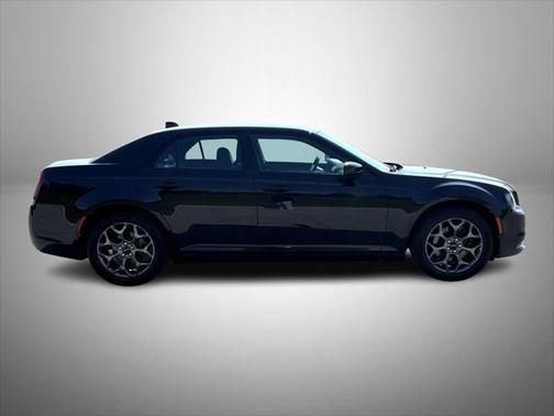 2017 Chrysler 300 S