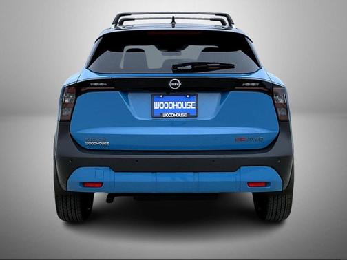 2026 Nissan Kicks SR