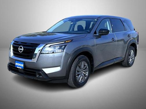 2024 Nissan Pathfinder S 4WD
