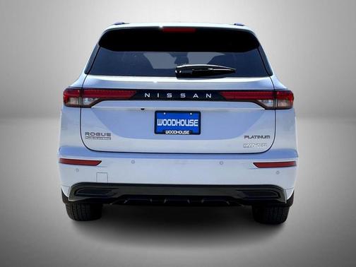 Alpine Frost 2026 Nissan Rogue Platinum