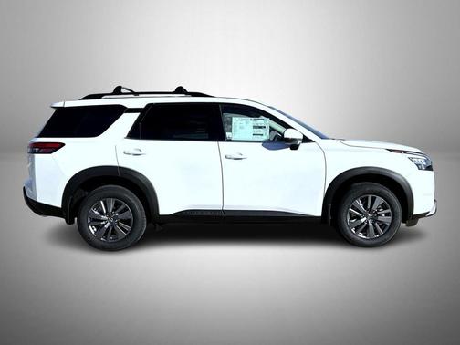 2025 Nissan Pathfinder SV 4WD