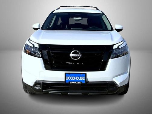 2025 Nissan Pathfinder SV 4WD