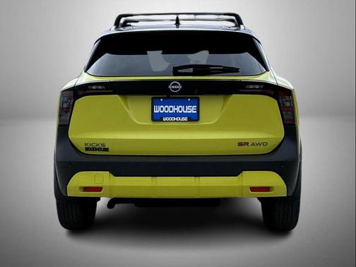 2026 Nissan Kicks SR