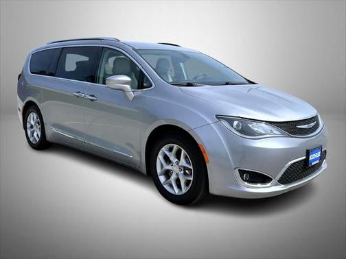 2019 Chrysler Pacifica Touring-L Plus