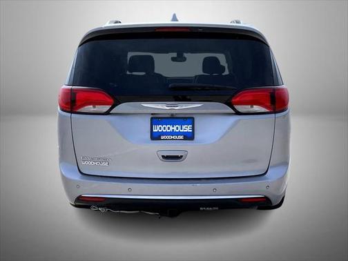 2019 Chrysler Pacifica Touring-L Plus
