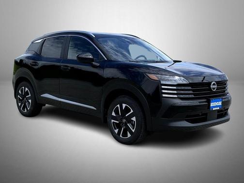 Super Black 2026 Nissan Kicks SV