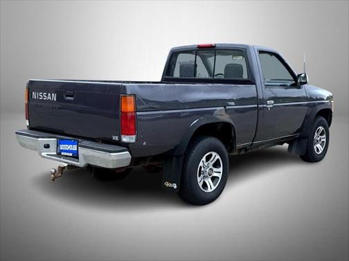 1996 Nissan Pickup Truck XE