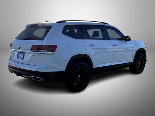 2022 Volkswagen Atlas 3.6L SE w/Technology