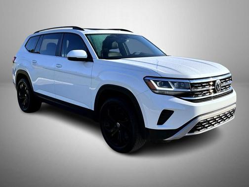 2022 Volkswagen Atlas 3.6L SE w/Technology