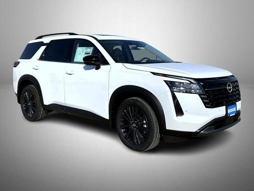 Everest White Pearl Tricoat 2026 Nissan Pathfinder SL