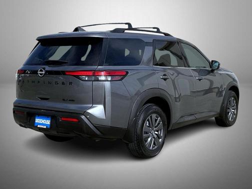 2024 Nissan Pathfinder SV 4WD