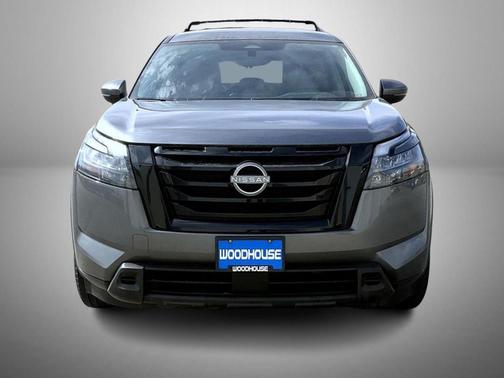 2024 Nissan Pathfinder SV 4WD