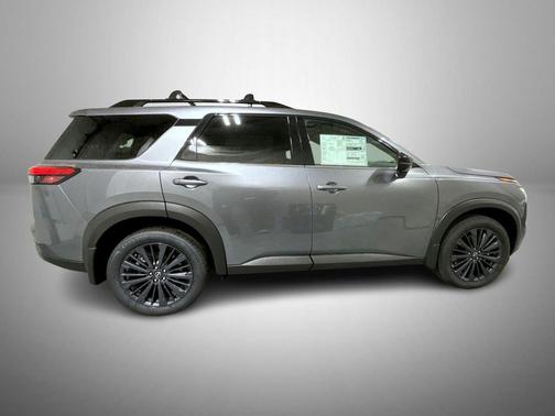 Gun Metallic 2026 Nissan Pathfinder SL